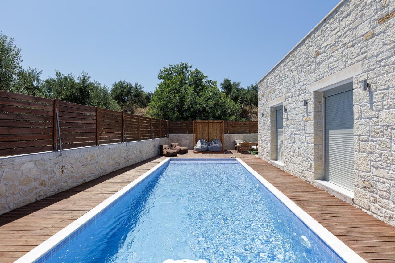 Villa Vera - With Private Heated Pool & Jacuzzi Pangalochori Екстериор снимка