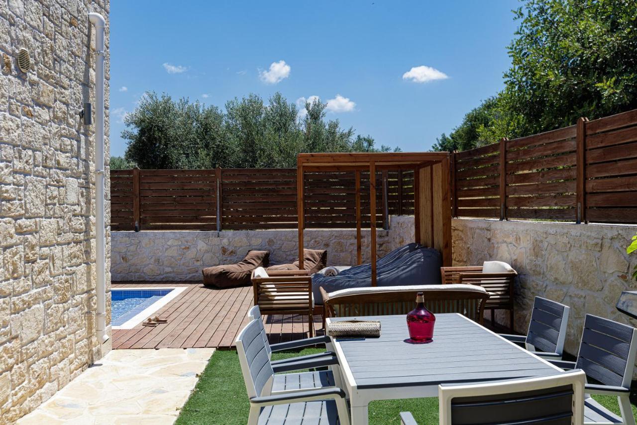 Villa Vera - With Private Heated Pool & Jacuzzi Pangalochori Екстериор снимка