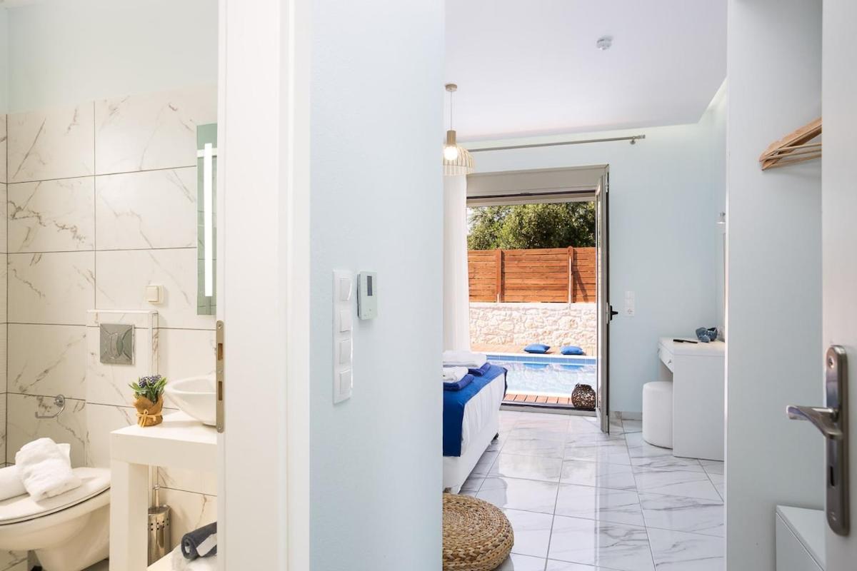Villa Vera - With Private Heated Pool & Jacuzzi Pangalochori Екстериор снимка