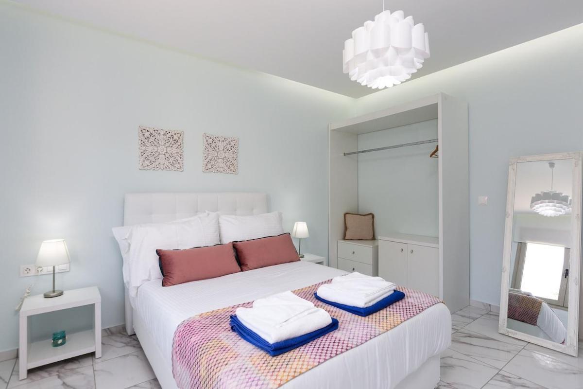 Villa Vera - With Private Heated Pool & Jacuzzi Pangalochori Екстериор снимка